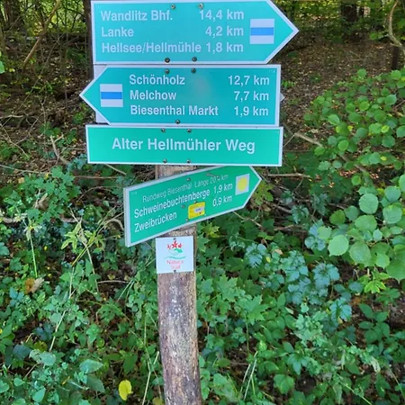 Finnhuette Zwischen Wald Und Holiday home Biesenthal